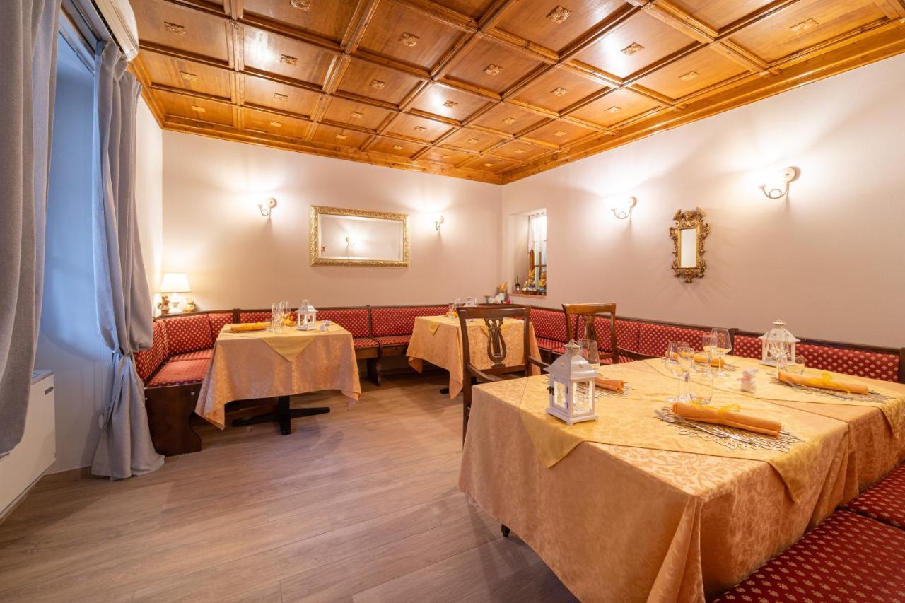 Borgo Dei Poeti Romantik Hotel Manerba del Garda Eksteriør billede