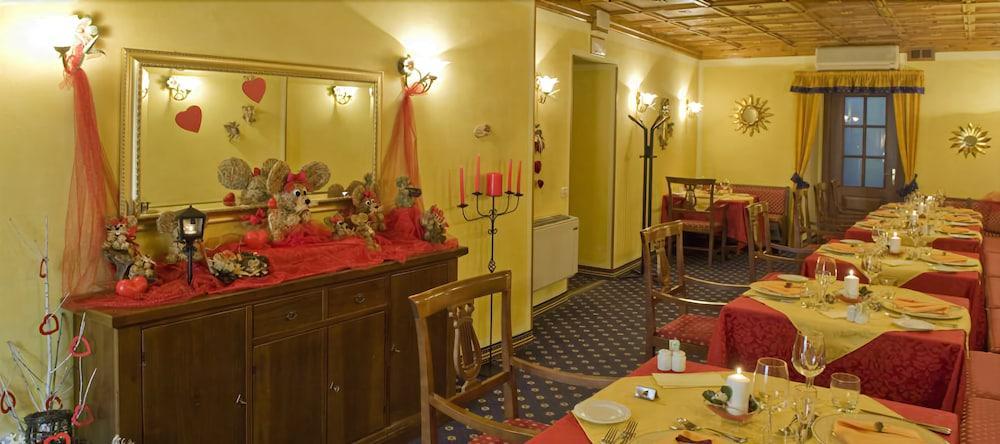 Borgo Dei Poeti Romantik Hotel Manerba del Garda Eksteriør billede