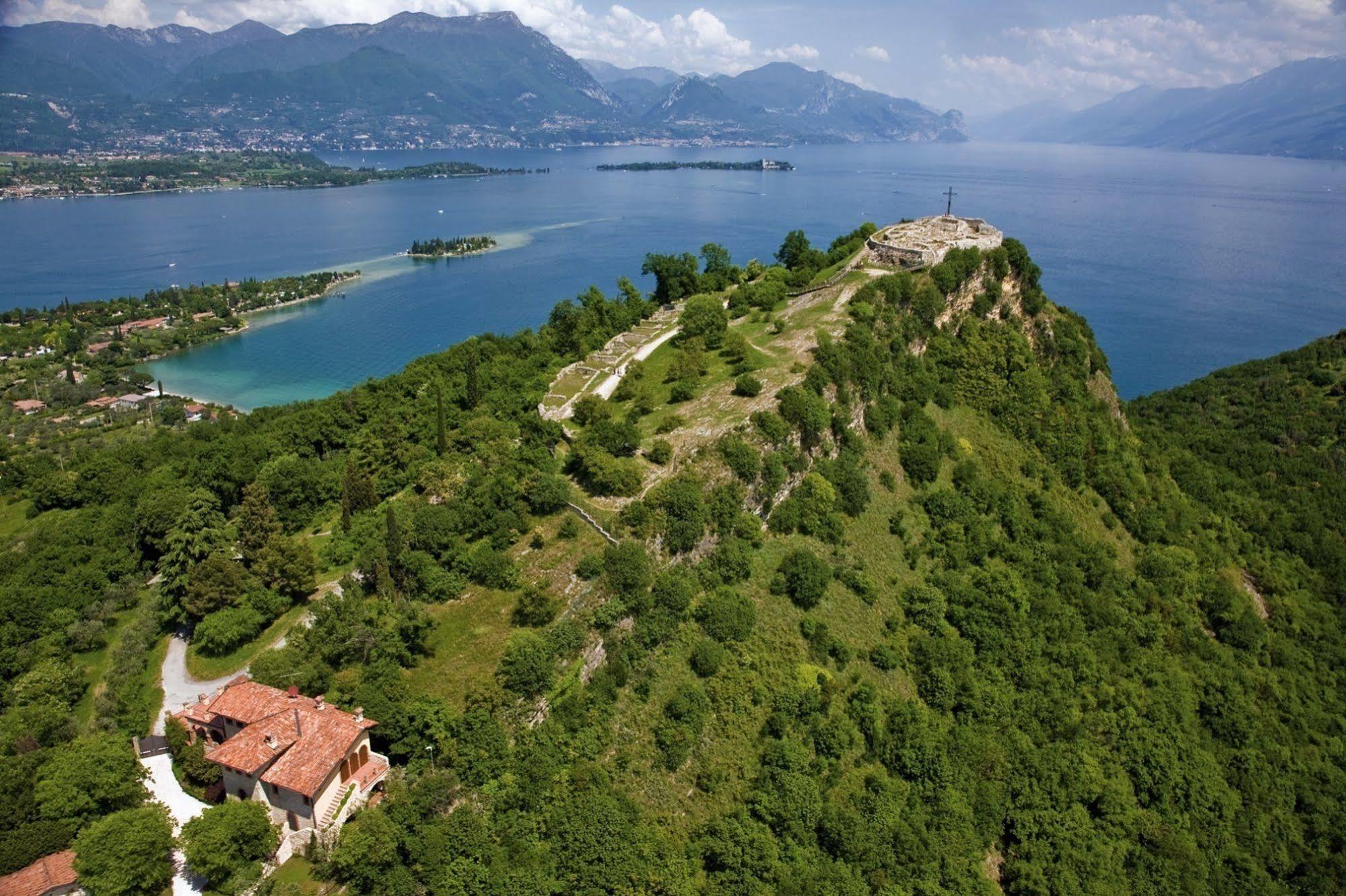Borgo Dei Poeti Romantik Hotel Manerba del Garda Eksteriør billede