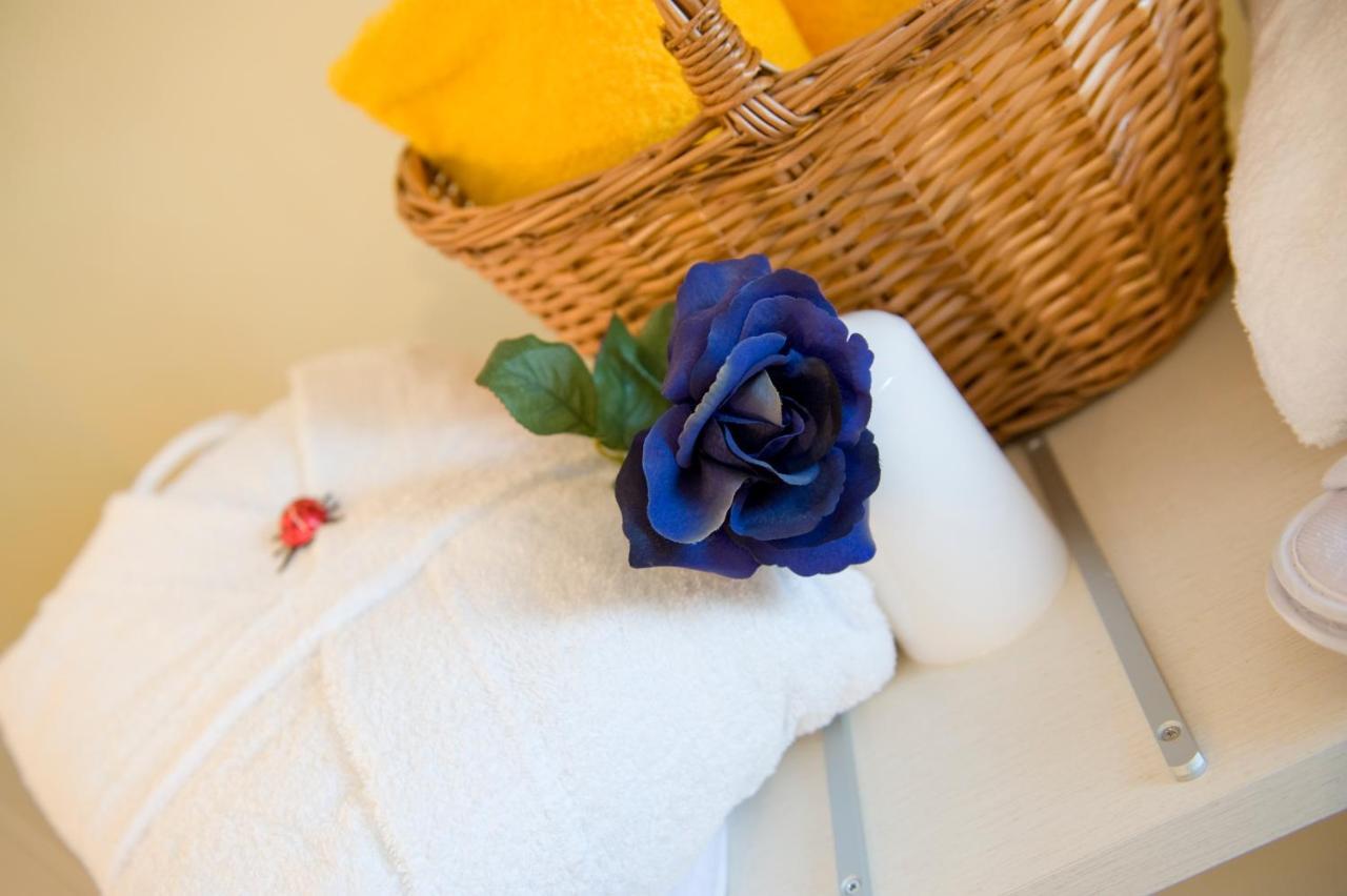 Borgo Dei Poeti Romantik Hotel Manerba del Garda Eksteriør billede